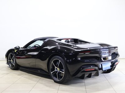 صورة 16 لـ 2026 Ferrari 296 GTS