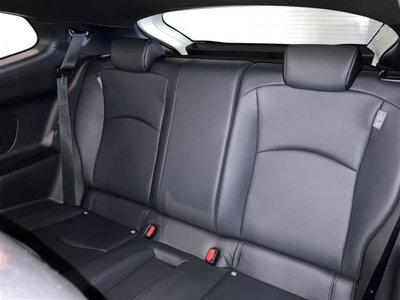 صورة 13 لـ 2025 Toyota GR YARIS
