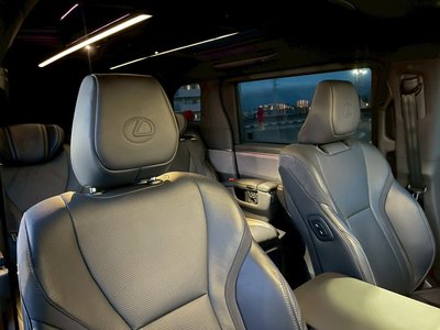 2024 Lexus LM 照片 60