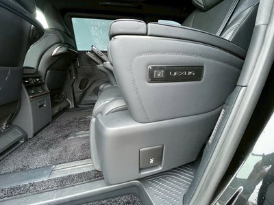 2024 Lexus LM 照片 125