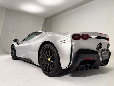 صورة 6 لـ 2021 Ferrari SF90 SPIDER