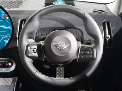 صورة 19 لـ 2024 MINI COOPER COUNTRYMAN