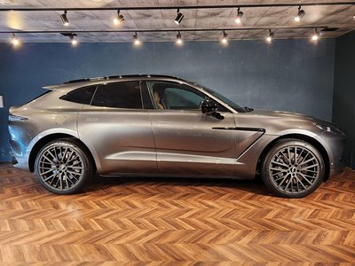 صورة مصغرة 38 لـ 2022 Aston Martin DBX
