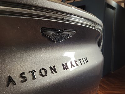 صورة مصغرة 46 لـ 2022 Aston Martin DBX