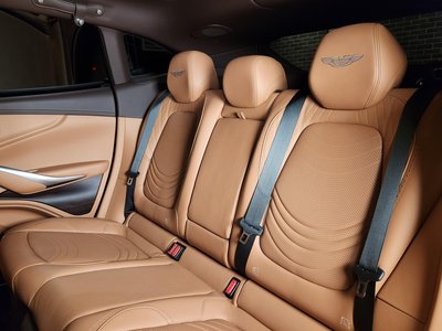 صورة مصغرة 64 لـ 2022 Aston Martin DBX