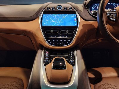 صورة مصغرة 71 لـ 2022 Aston Martin DBX