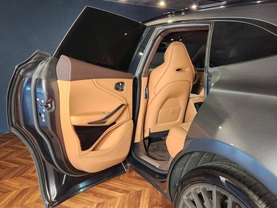 صورة مصغرة 63 لـ 2022 Aston Martin DBX