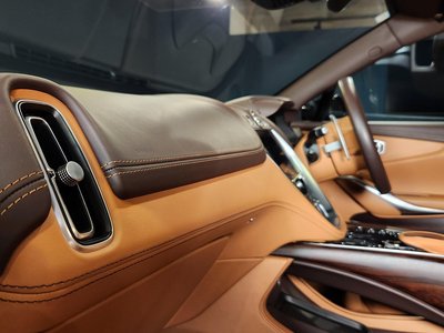 صورة مصغرة 66 لـ 2022 Aston Martin DBX