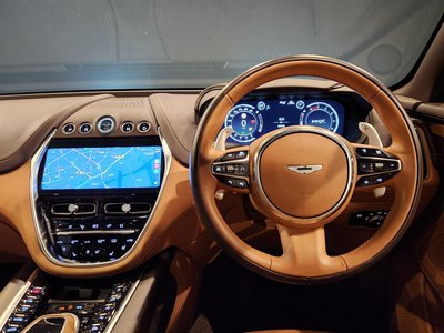 صورة مصغرة 73 لـ 2022 Aston Martin DBX