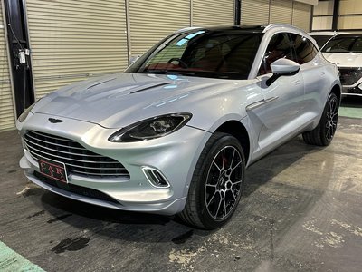 صورة 21 لـ 2021 Aston Martin DBX
