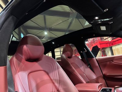 صورة 5 لـ 2021 Aston Martin DBX
