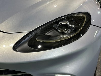 صورة 29 لـ 2021 Aston Martin DBX