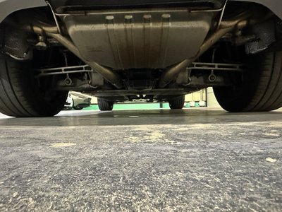 صورة 57 لـ 2021 Aston Martin DBX
