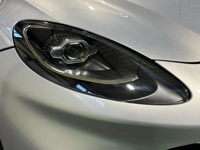 صورة 28 لـ 2021 Aston Martin DBX