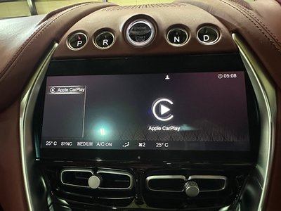 صورة 48 لـ 2021 Aston Martin DBX