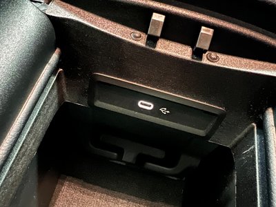 2024 Mercedes-BENZ GLS thumbnail 60