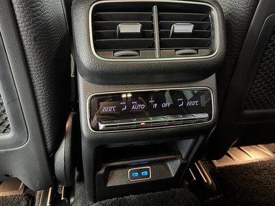 2024 Mercedes-BENZ GLS thumbnail 38