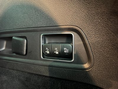 2024 Mercedes-BENZ GLS thumbnail 28