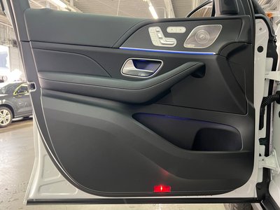 2024 Mercedes-BENZ GLS thumbnail 35