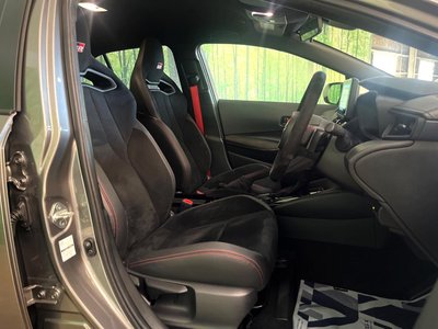 2025 Toyota GR COROLLA photo 8