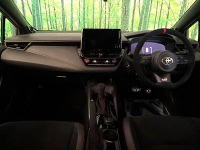 2025 Toyota GR COROLLA photo 2