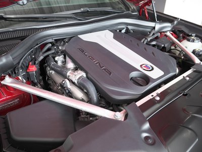 صورة 2 لـ 2020 BMW Alpina XD4