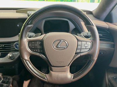 صورة مصغرة 13 لـ 2019 Lexus LS
