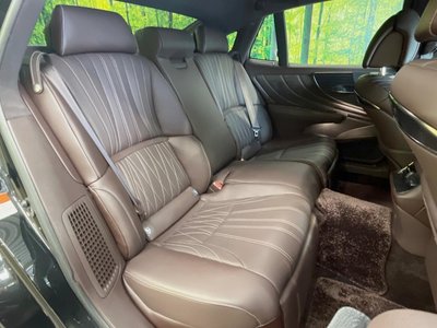 صورة مصغرة 11 لـ 2019 Lexus LS