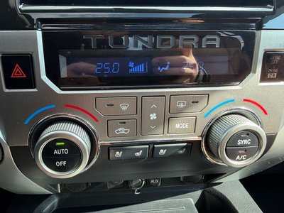 2016 Toyota TUNDRA 照片 43