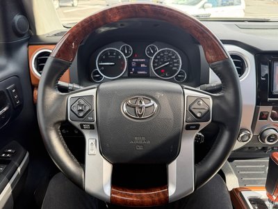 2016 Toyota TUNDRA 照片 32