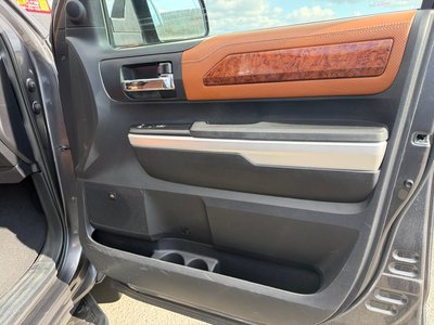 2016 Toyota TUNDRA 照片 28
