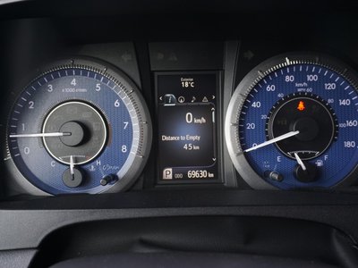 صورة 11 لـ 2017 Toyota SIENA