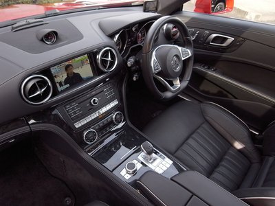 2016 Mercedes-BENZ SL thumbnail 48