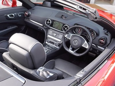 2016 Mercedes-BENZ SL thumbnail 56