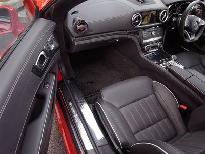 2016 Mercedes-BENZ SL thumbnail 42