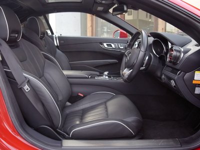2016 Mercedes-BENZ SL thumbnail 39