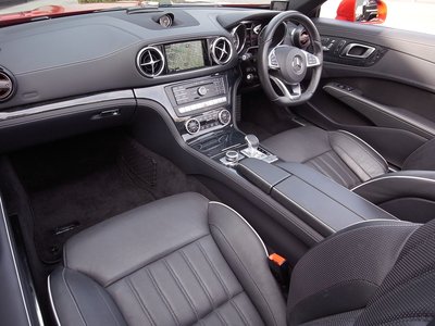 2016 Mercedes-BENZ SL photo 3