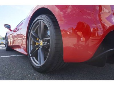 2018 Ferrari 488 GTB 照片 9