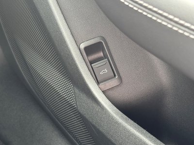 صورة مصغرة 30 لـ 2025 AUDI A5