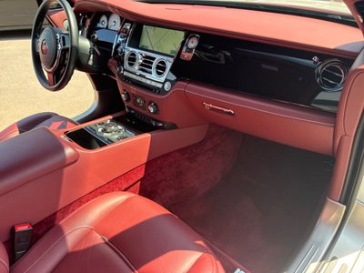2016 ROLLS-ROYCE WRAITH 照片 28