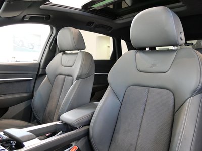 2024 AUDI Q8 E-TRON photo 13