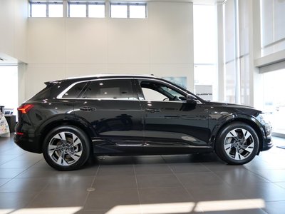 2024 AUDI Q8 E-TRON photo 7