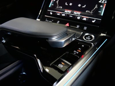 2024 AUDI Q8 E-TRON photo 42