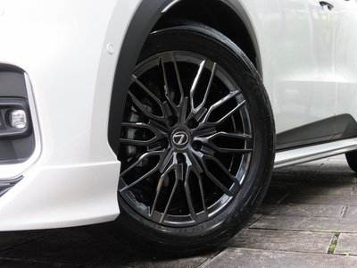 صورة 46 لـ 2024 Lexus LBX