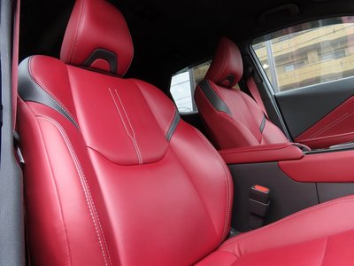صورة 11 لـ 2024 Lexus LBX