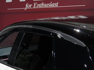 صورة 34 لـ 2024 Lexus LBX