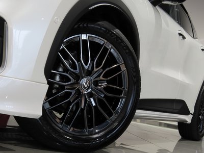 صورة 27 لـ 2024 Lexus LBX