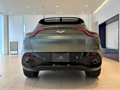 2021 Aston Martin DBX 照片 8