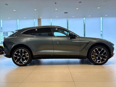 2021 Aston Martin DBX 照片 4