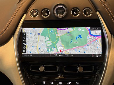 2021 Aston Martin DBX 照片 34